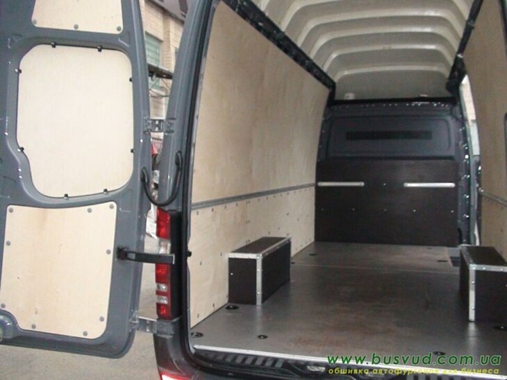 Mercedes-Benz Sprinter L3H2