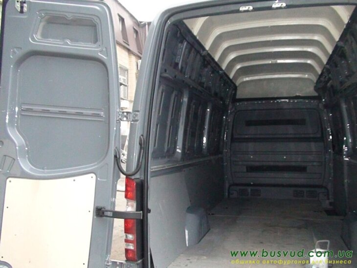Mercedes-Benz Sprinter L3H2