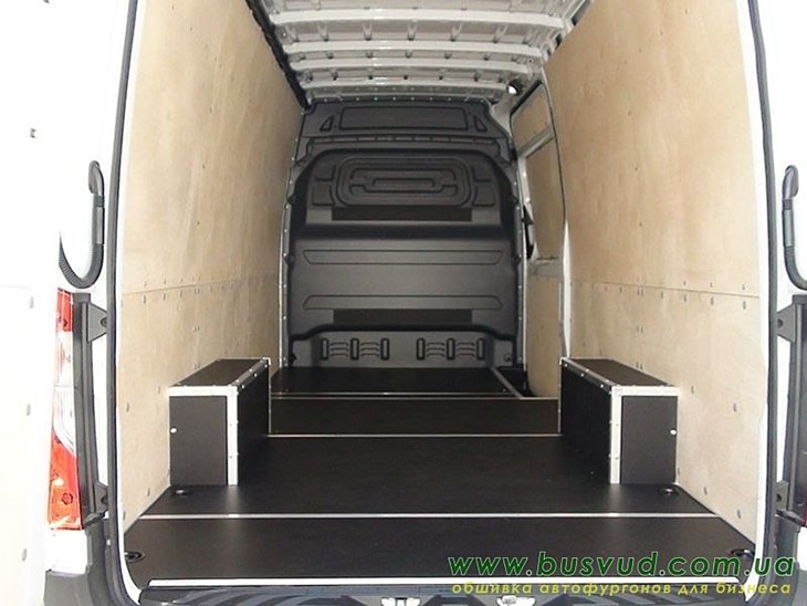 Mercedes-Benz Sprinter L3H2