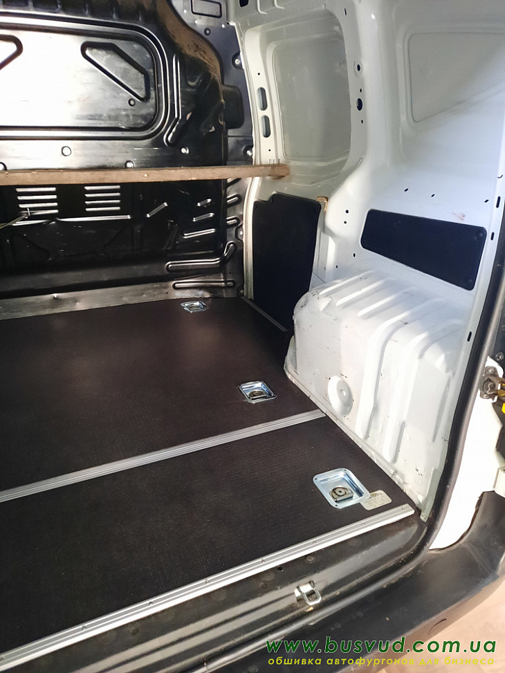 Fiat Fiorino переоборудование автофургона Киев