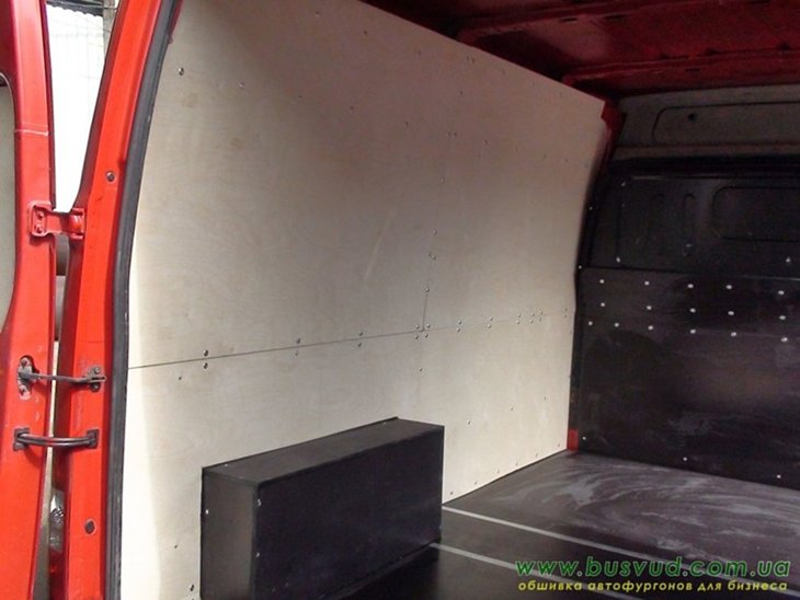 FORD TRANSIT L2H2
