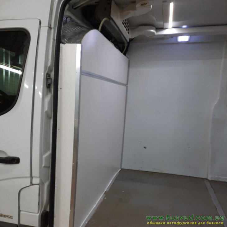 Renault Master перегородка