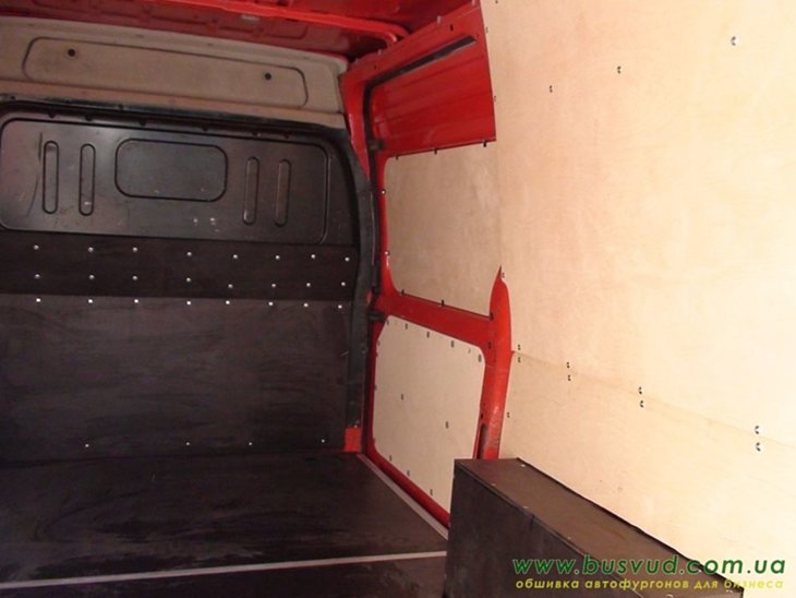 FORD TRANSIT L2H2