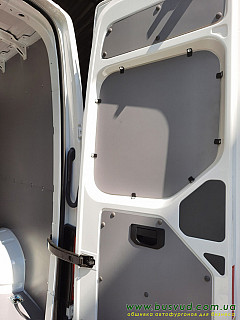 Volkswagen Crafter new L4 обшивка автофургона качество