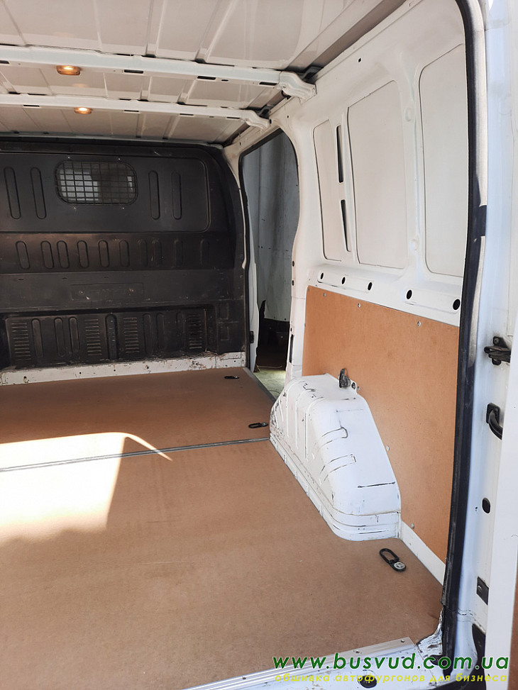 Ford Transit (напольное МДФ) обшивка в Киеве