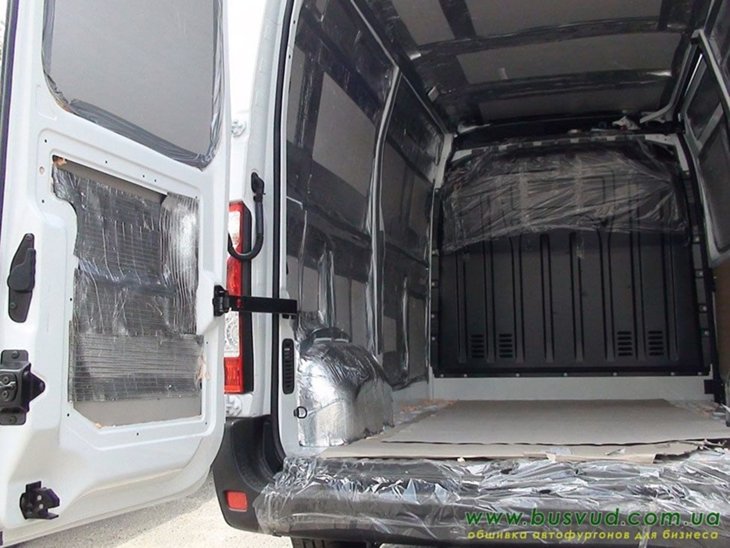 Renault Master L2H2