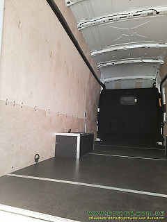 Ford Transit 2T L4H3 обшивка автофургона под ваши потребности