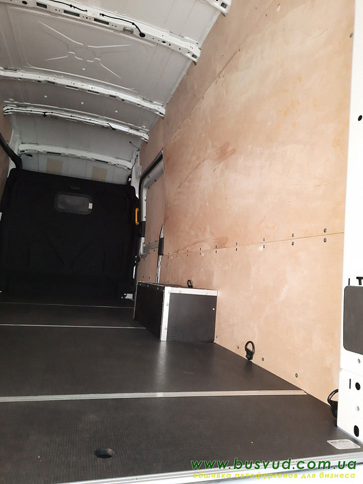 Ford Transit 2T L4H3 обшивка автофургона для фургонов Форд