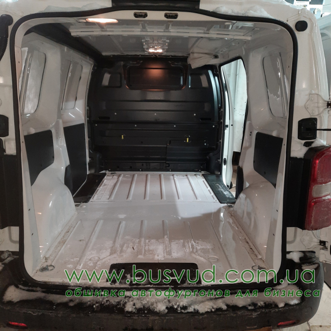 Обшивка стен фургона Citroen Jumpy L1H1