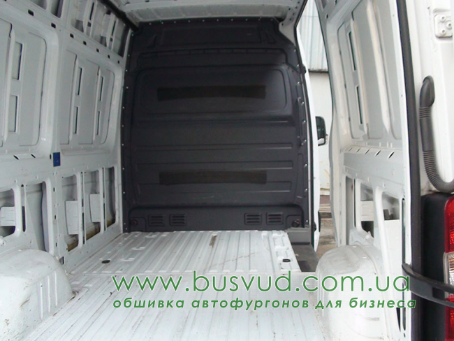 Напольное покрытие Mercedes-Benz Sprinter L2H2