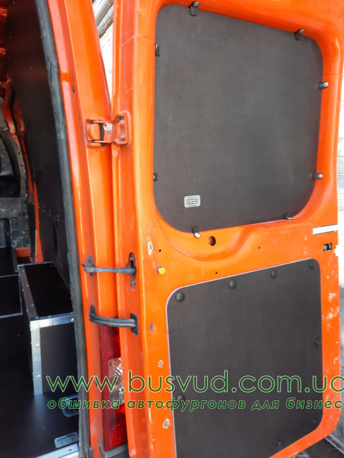 Обшивка стен фургона Ford Transit 2T L4H3