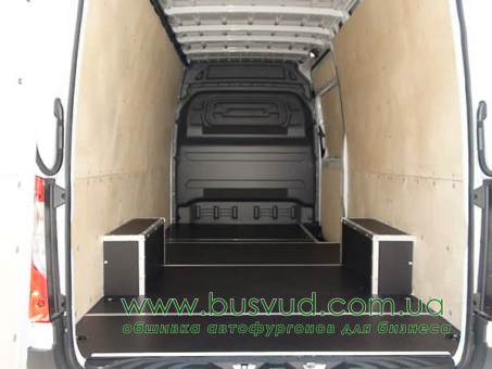 Напольное покрытие Mercedes-Benz Sprinter L3H2