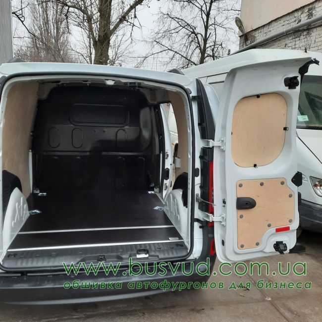 Напольное покрытие Citan L1H1