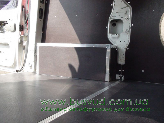 Напольное покрытие Opel Vivaro L1H1