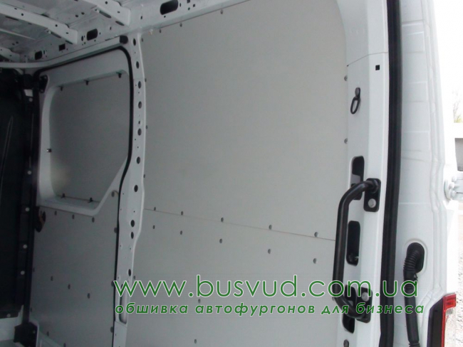 Обшивка стен фургона Opel Movano L1H1