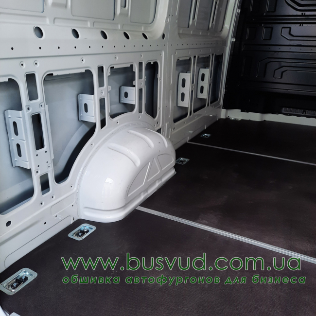 Напольное покрытие Volkswagen Crafter new L3
