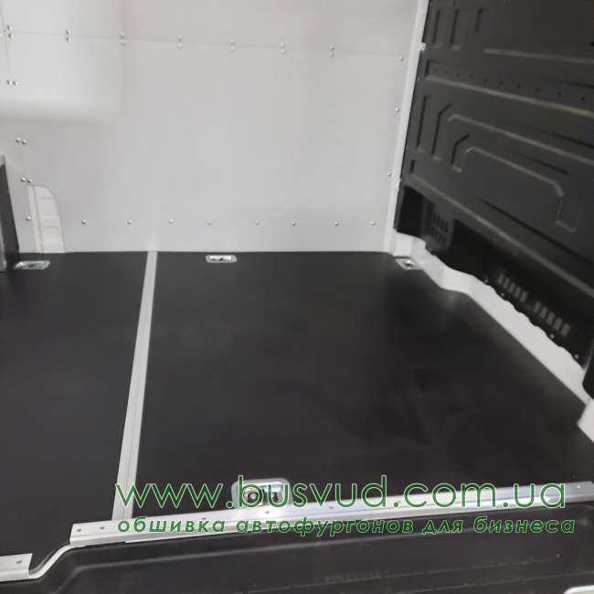 Напольное покрытие Volkswagen Crafter new L3