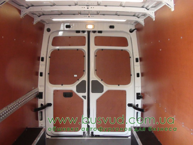 Обшивка стен фургона Volkswagen Crafter new L4 Обшивка стен фургона Volkswagen Crafter new L4