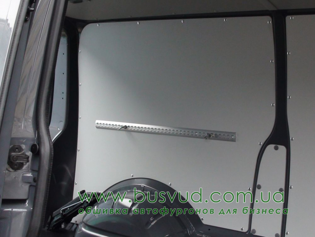 Напольное покрытие Volkswagen Transporter L2H1