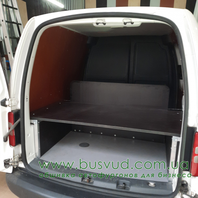 Напольное покрытие Volkswagen Caddy L1H1