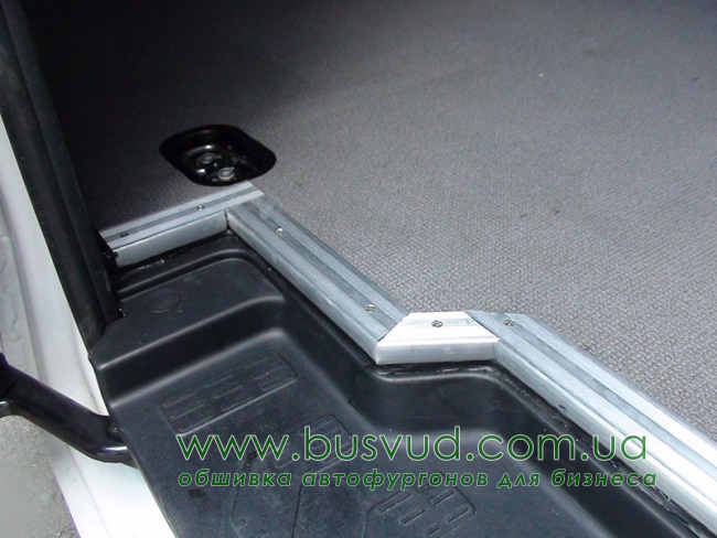 Напольное покрытие Volkswagen Crafter new L5