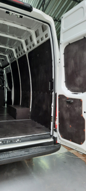 Напольное покрытие Iveco Daily