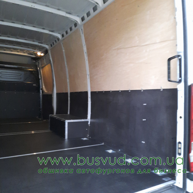 Напольное покрытие Iveco Daily