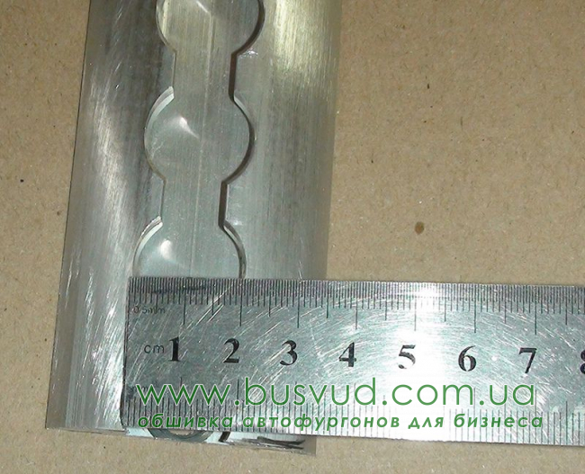 Рейка крепления груза алюминиевая
