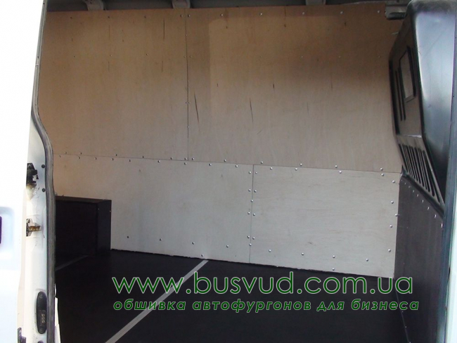 Обшивка стен фургона Ford Transit 2T L3H2