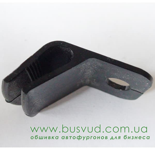 Клипса (крепежный элемент)