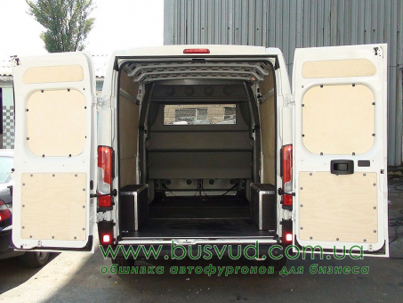 Обшивка стен фургона Citroen Jumper L3H2 Обшивка стен фургона Citroen Jumper L3H2