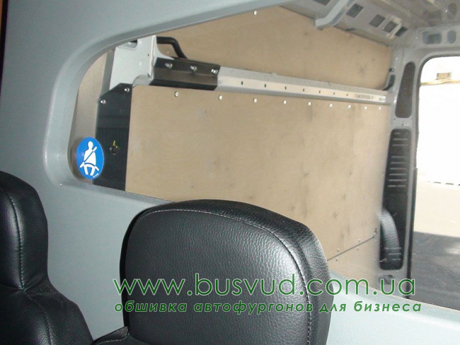 Обшивка стен фургона Citroen Jumper L3H2