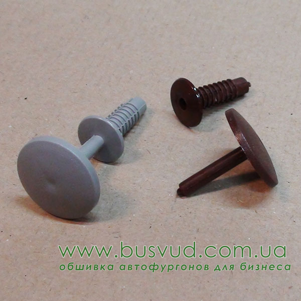 Клипса внутренней обшивки 