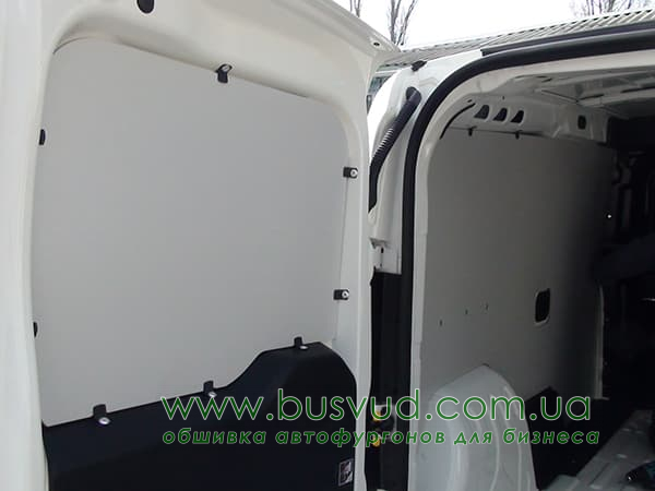 Обшивка стен фургона Doblo Cargo New L1H1