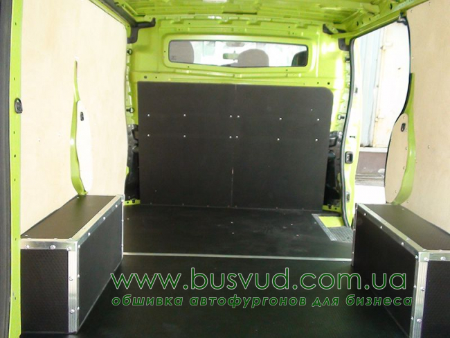 Обшивка стен фургона Renault Trafic L1H1