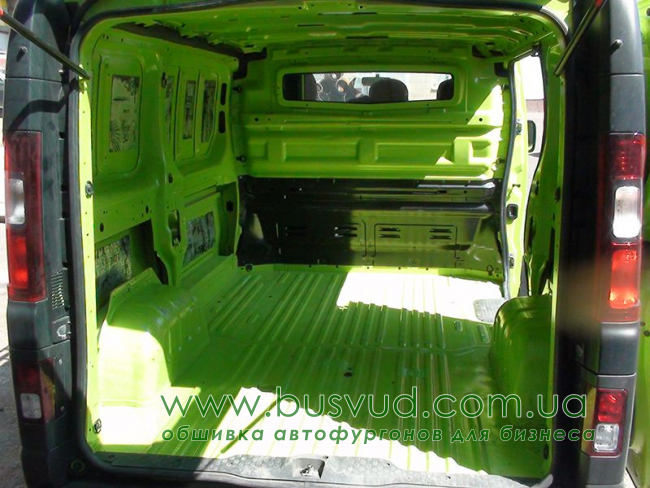 Обшивка стен фургона Renault Trafic L1H1