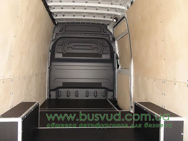 Обшивка стен фургона Mercedes-Benz Sprinter L3H2