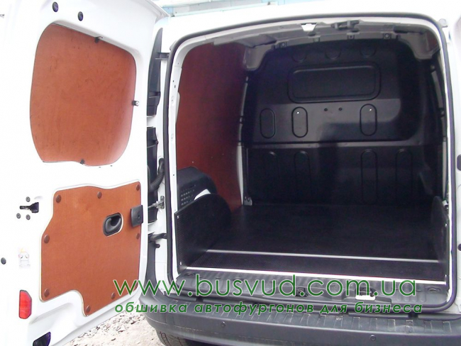 Обшивка стен фургона Renault Kengoo L1