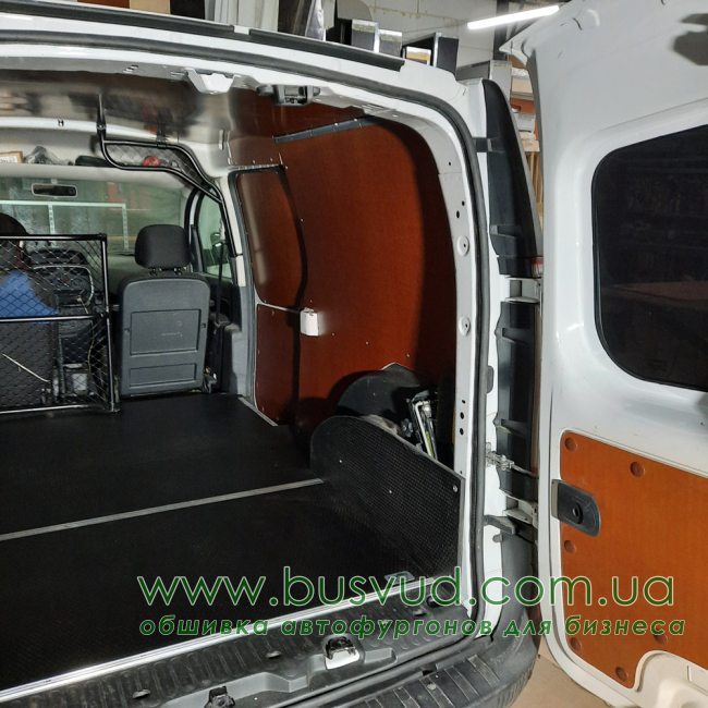 Напольное покрытие Renault Kengoo L2