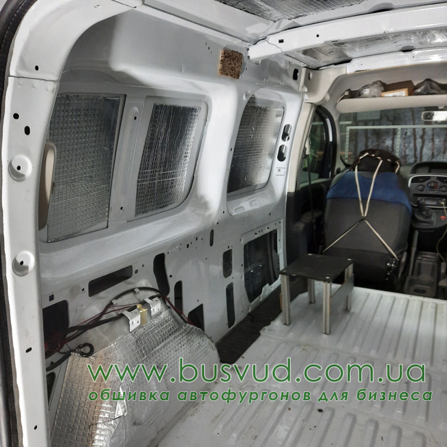 Напольное покрытие Renault Kengoo L2
