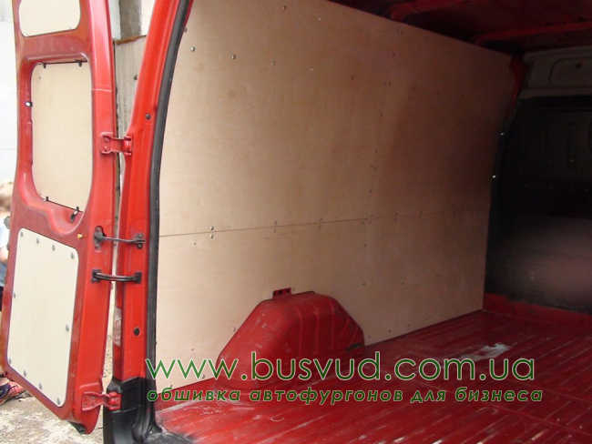 Напольное  покрытие Ford Transit 2T L2H2