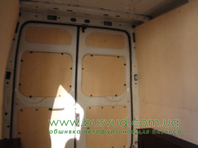 Напольное  покрытие Ford Transit 2T L3H2