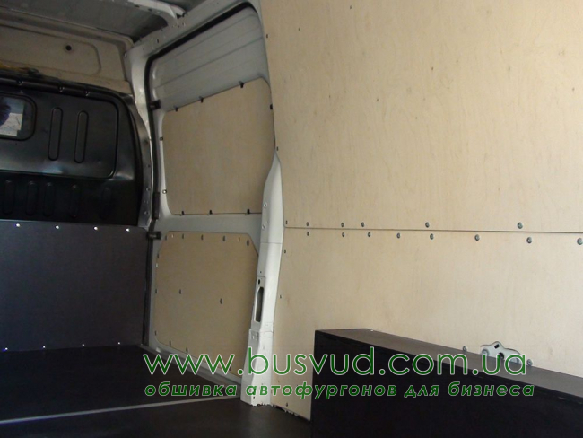 Напольное  покрытие Ford Transit 2T L3H2