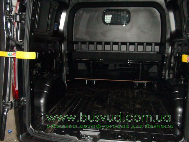 Напольное покрытие Ford Custom L2H1
