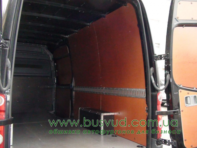 Обшивка стен фургона  Volkswagen Crafter L4H3