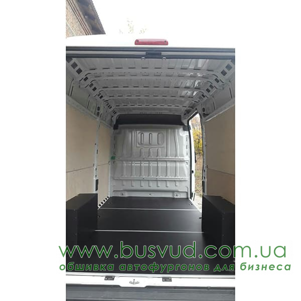 Обшивка стен фургона Opel Movano L2H2 Обшивка стен фургона Opel Movano L2H2